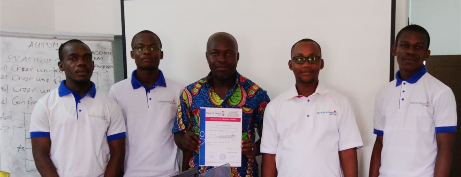 NOS FORMATIONS SONT SANCTIONNEES PAR UNE ATTESTATION